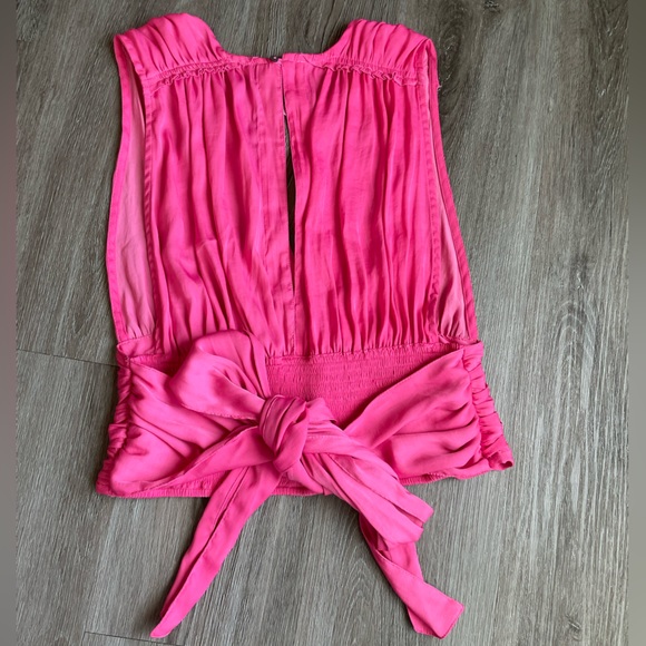Free People Fuschia Pink Deep V-neck Wrap Tie Waist Satin Crop Top Size M - Picture 3 of 12
